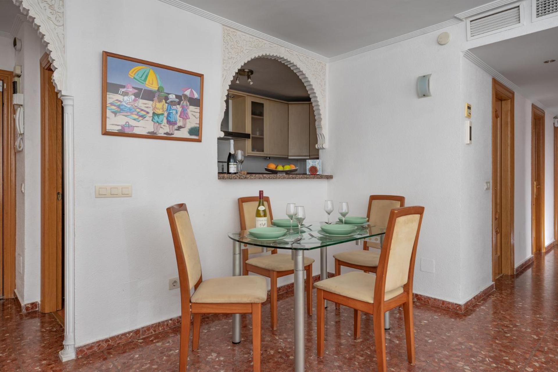 Beachfront, Two Bed- & Bathrooms, Private Parking Fuengirola Luaran gambar